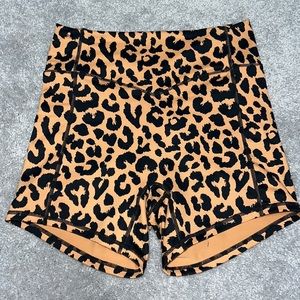 Balance ascend shorts size M